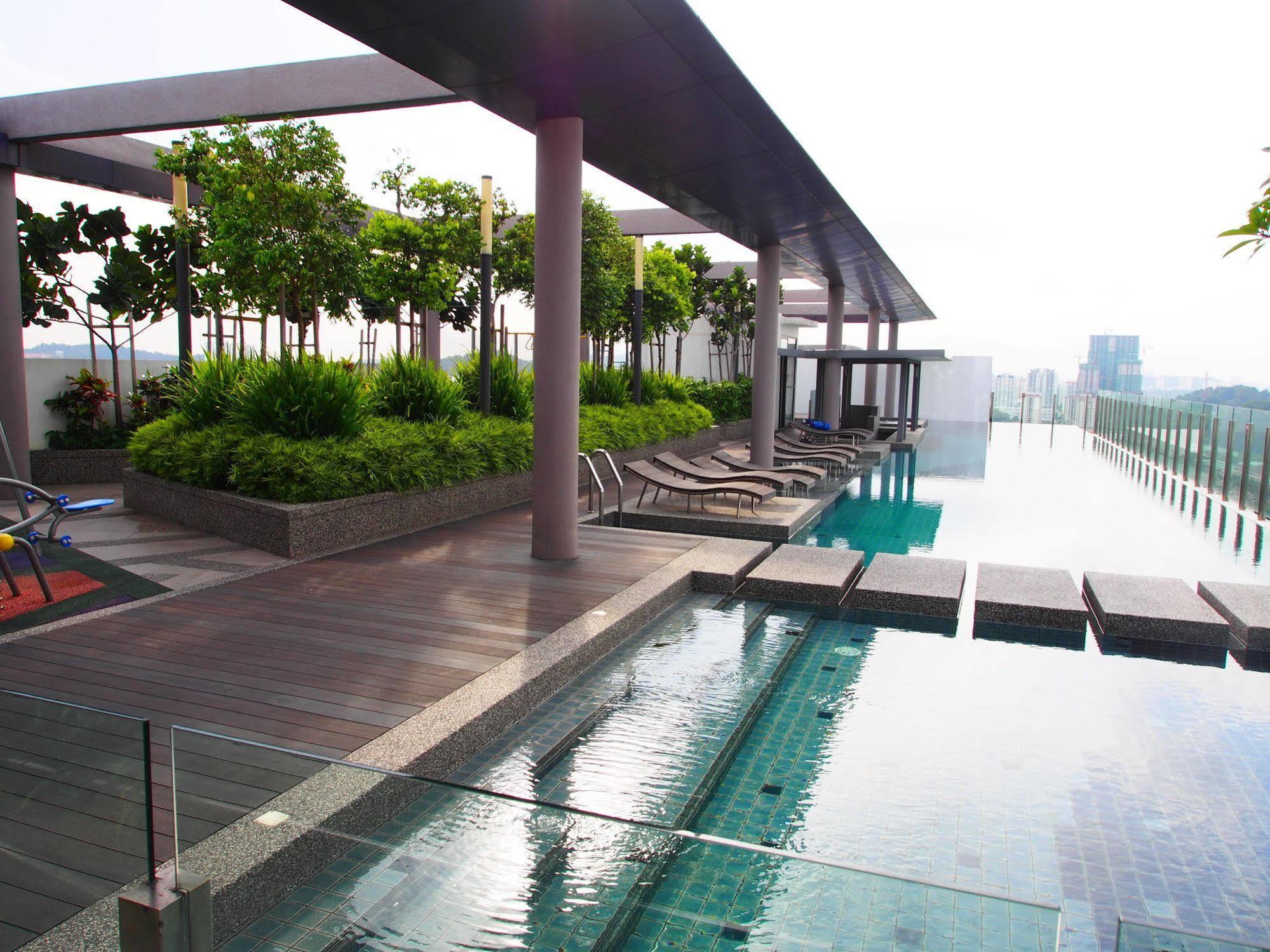 Premier Times International Hotel Seri Kembangan Zewnętrze zdjęcie