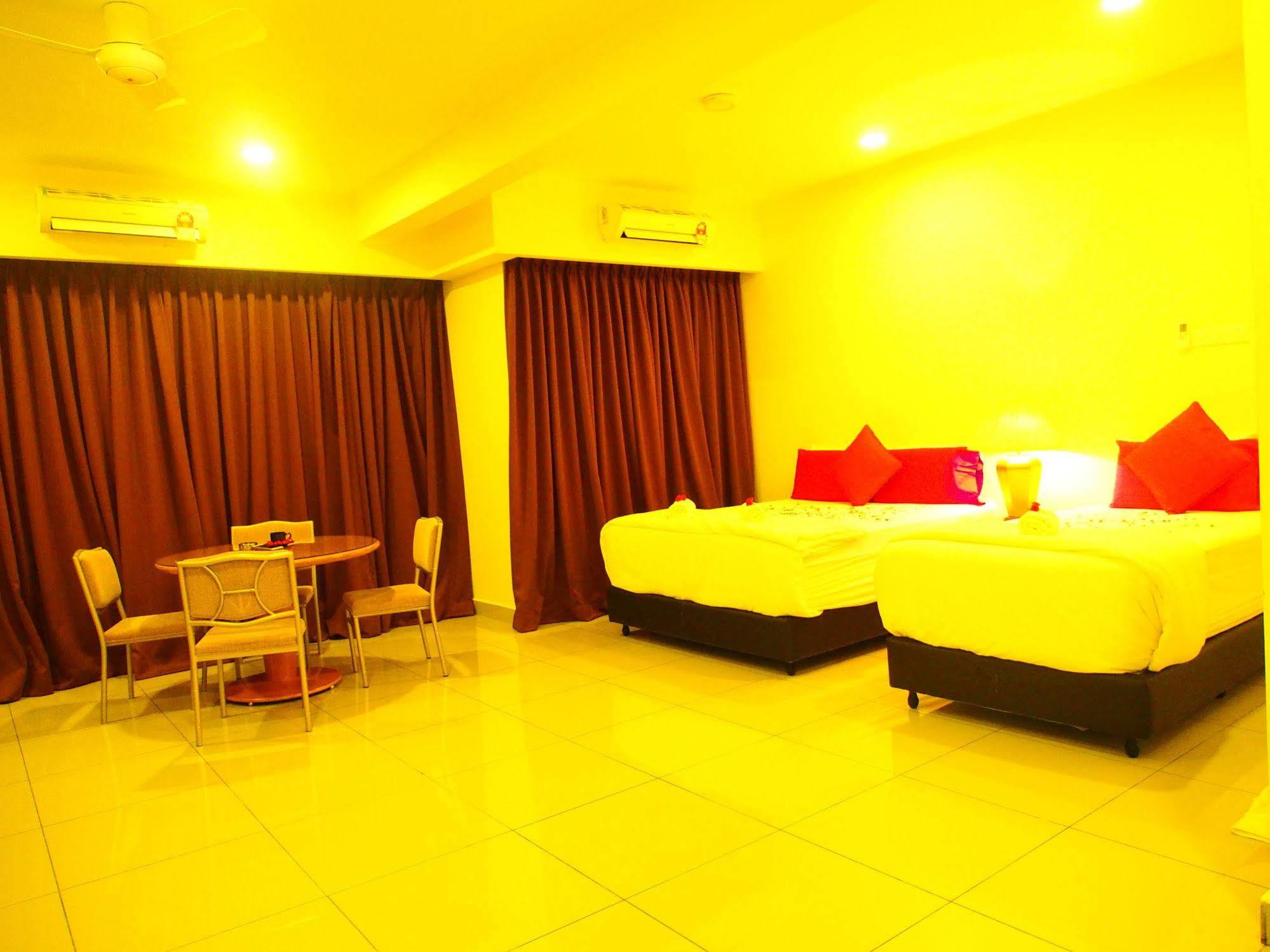 Premier Times International Hotel Seri Kembangan Zewnętrze zdjęcie