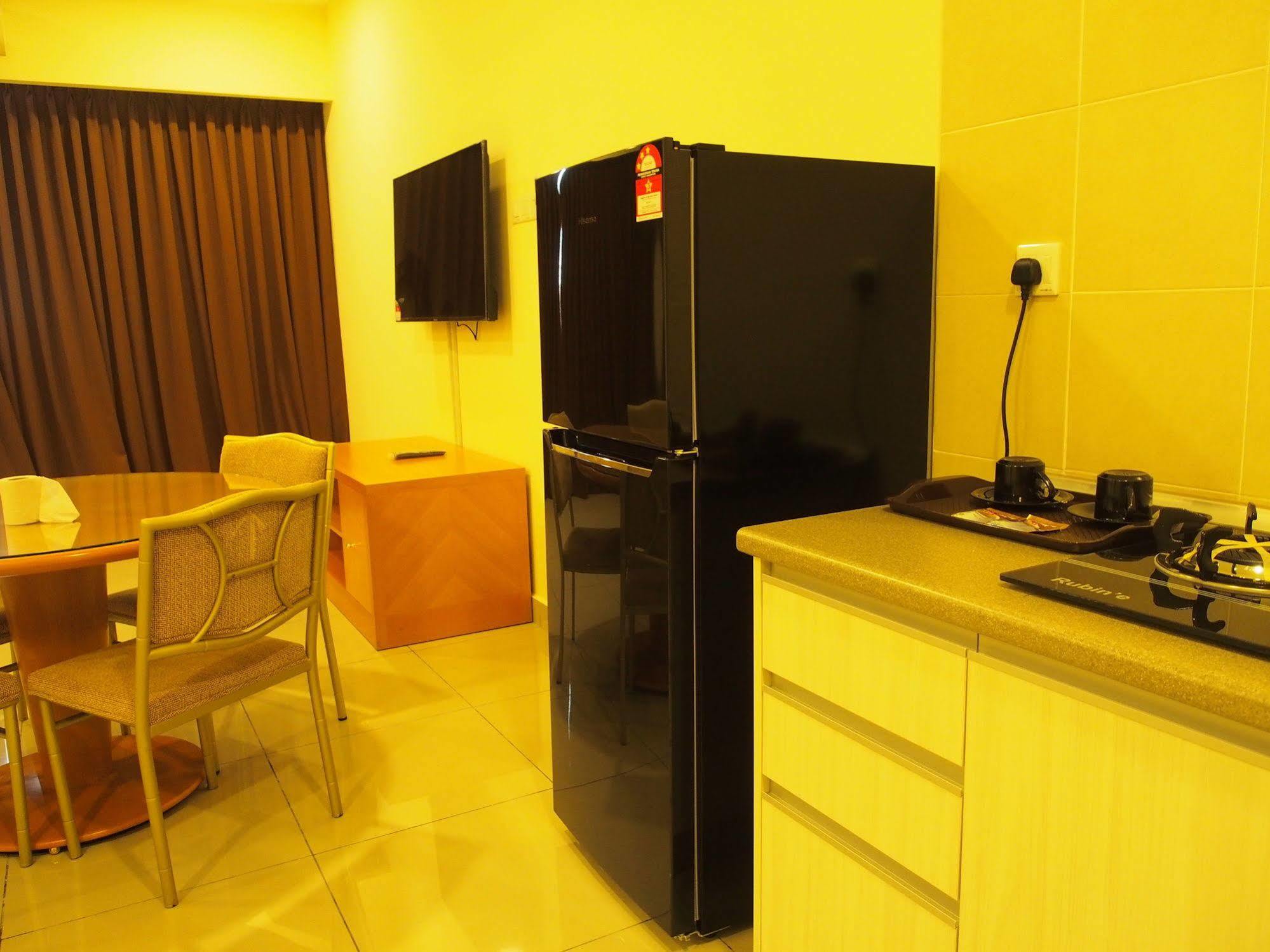Premier Times International Hotel Seri Kembangan Zewnętrze zdjęcie
